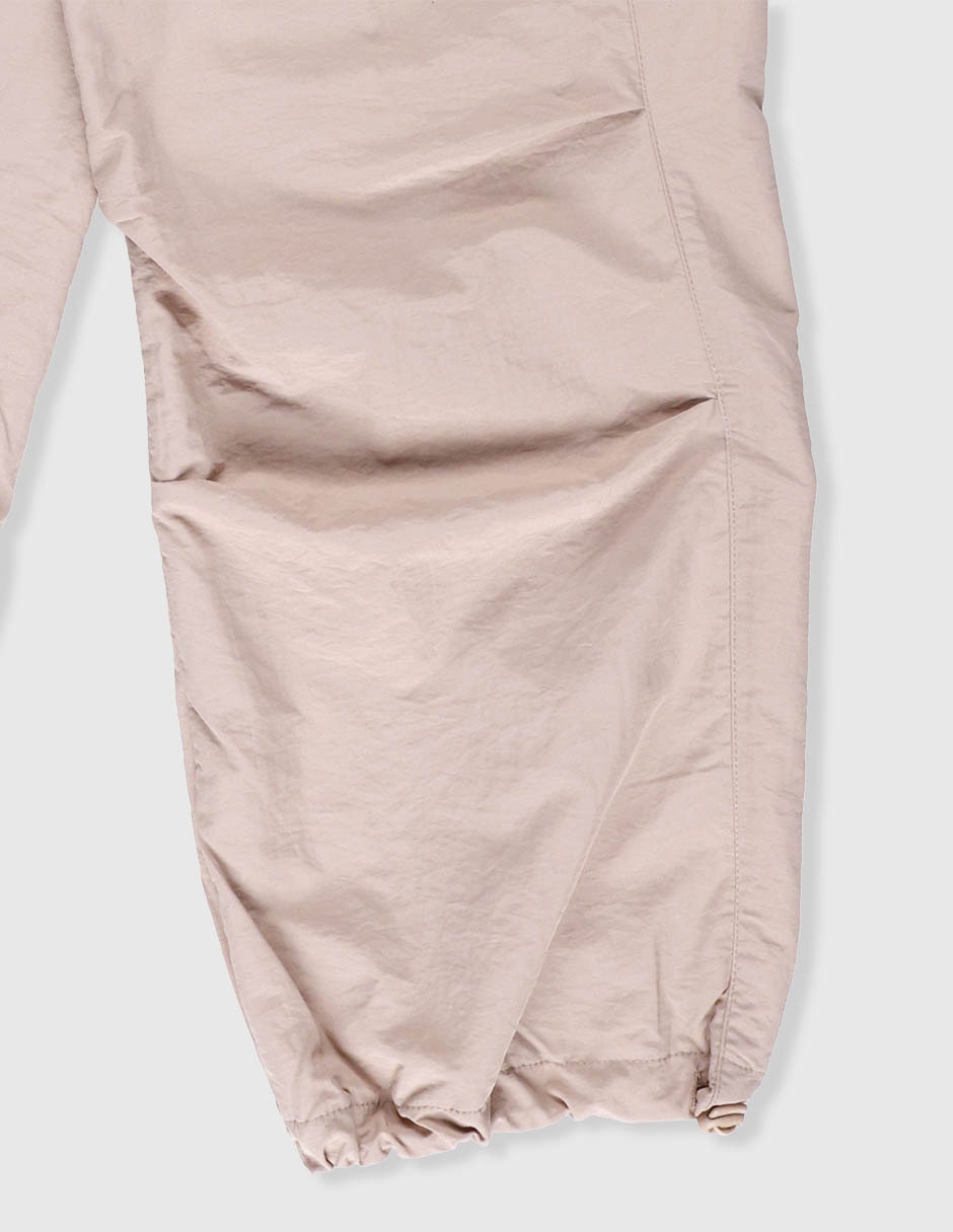 Jeans cargo amplio para niña 4