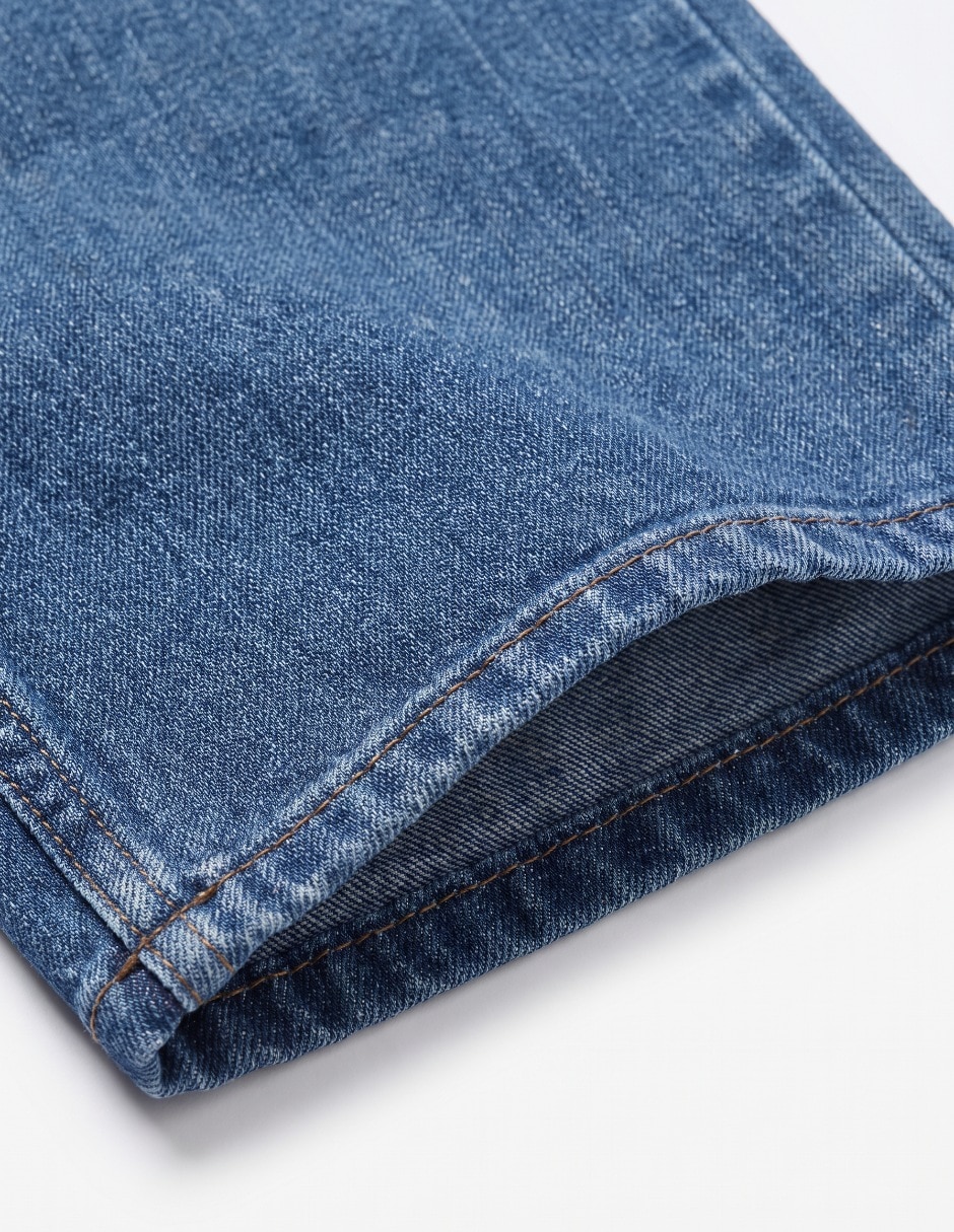 Jeans amplio para niña 6