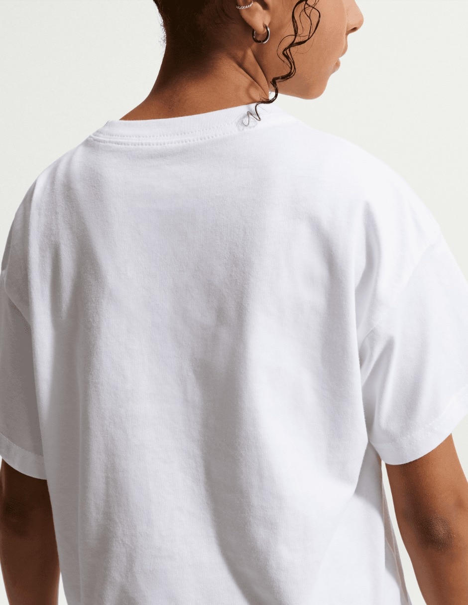 Playera nike g nsw tee oc boxy camp manga corta para niño