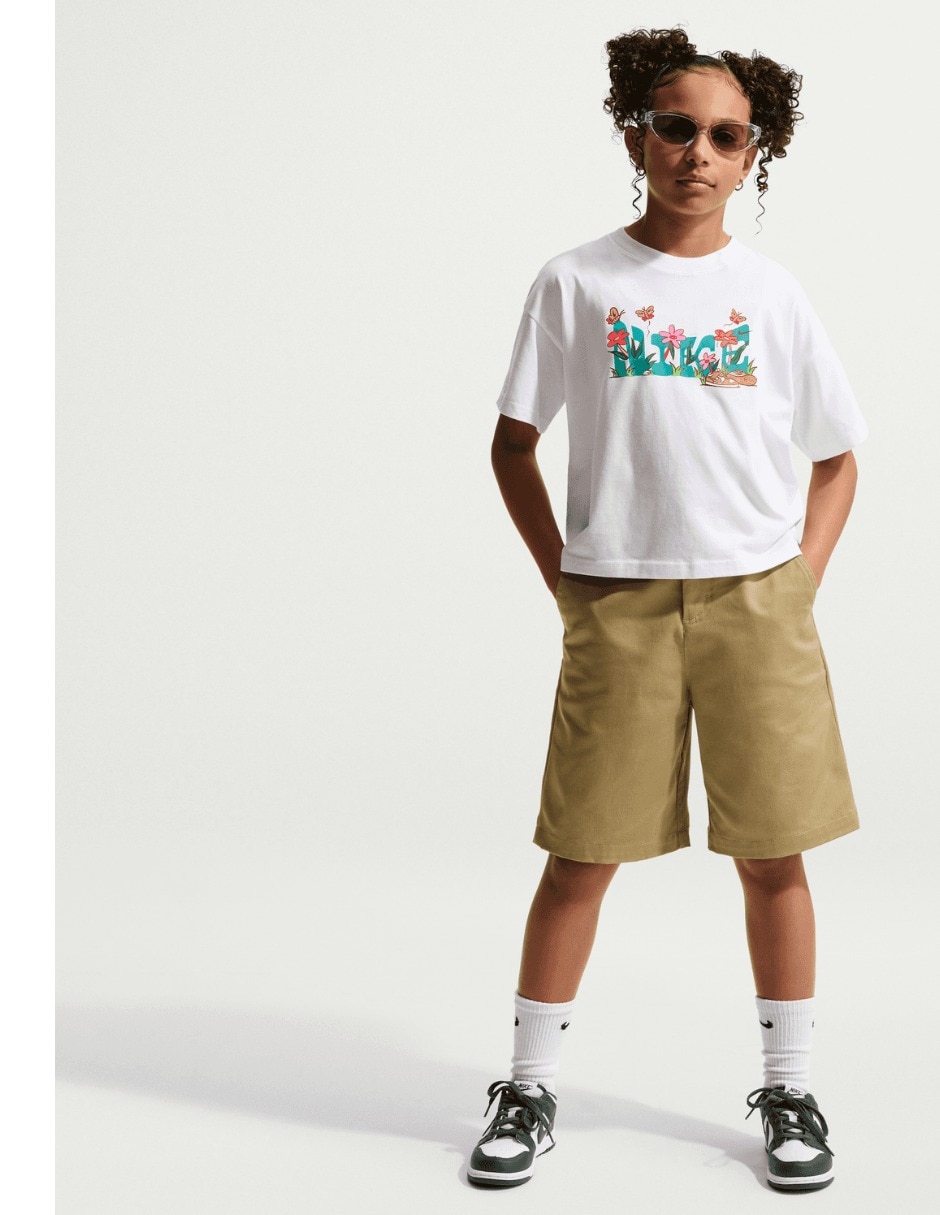Playera g nsw tee oc boxy camp manga corta para niño Playera g nsw tee oc boxy camp manga corta para niño