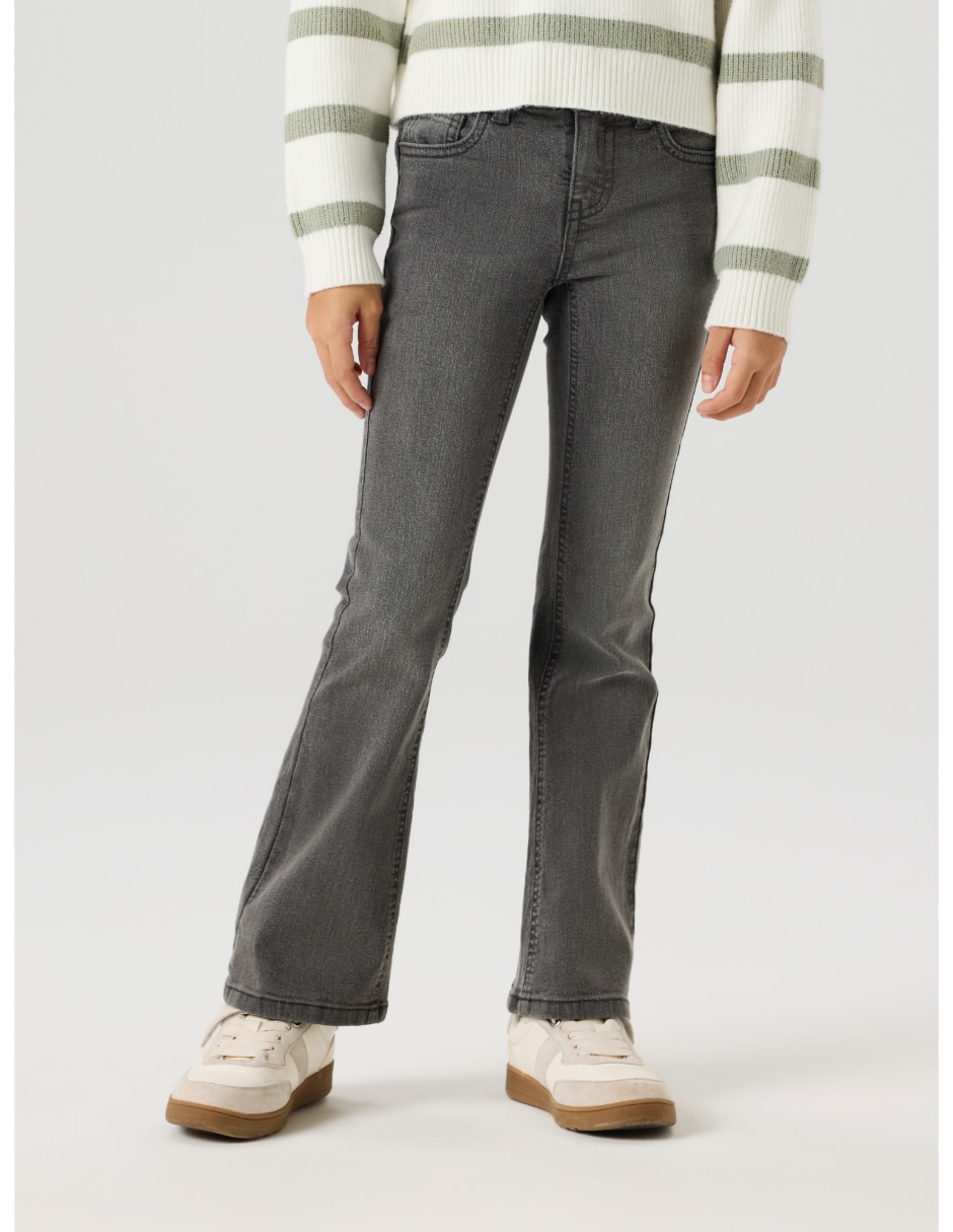 Jeans campana lavado medio para niña Jeans campana lavado medio para niña