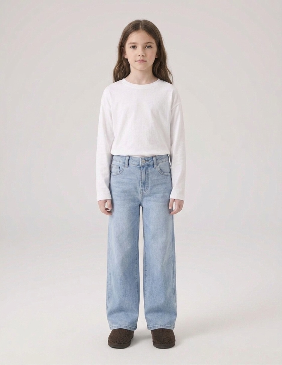 Jeans wide leg jeans wide leg lavado claro para niña Jeans wide leg jeans wide leg lavado claro para niña