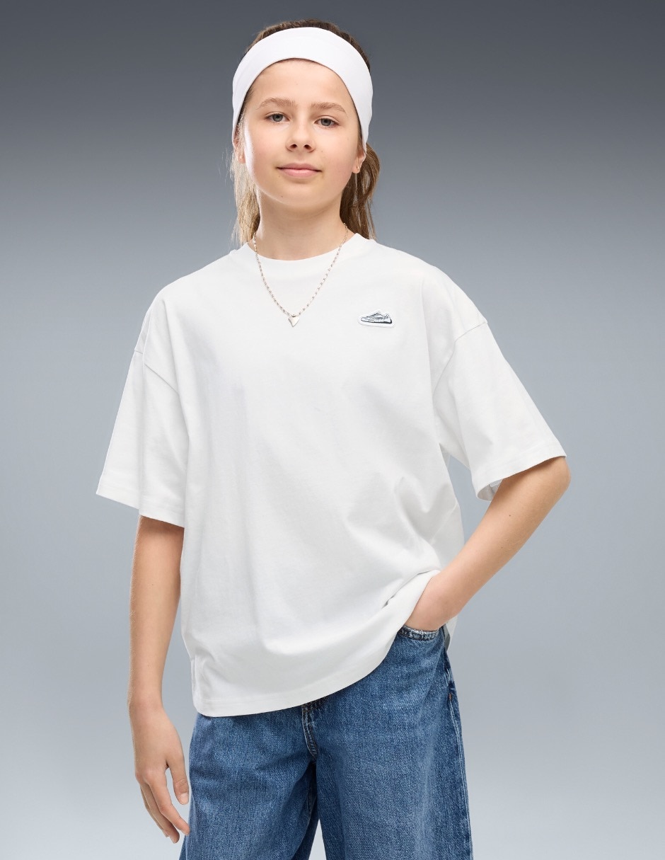 Playera Graphic Oversized Short Speedcat Tee G manga corta para niña Playera Graphic Oversized Short Speedcat Tee G manga corta para niña